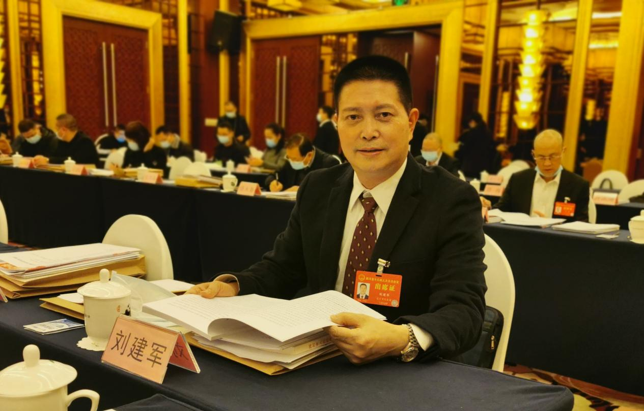 省人大代表刘建军就支持遂宁创建国家创新型城市和建设绿色油气化工新