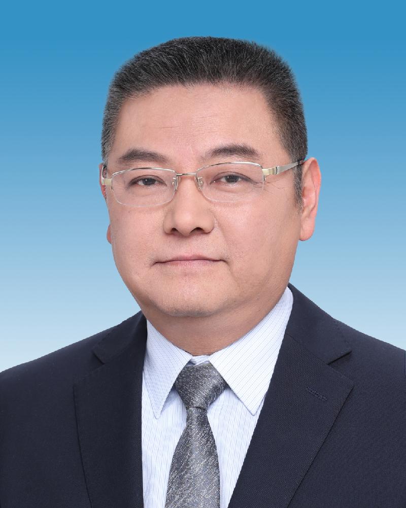 吴皓当选成都市人民政府副市长